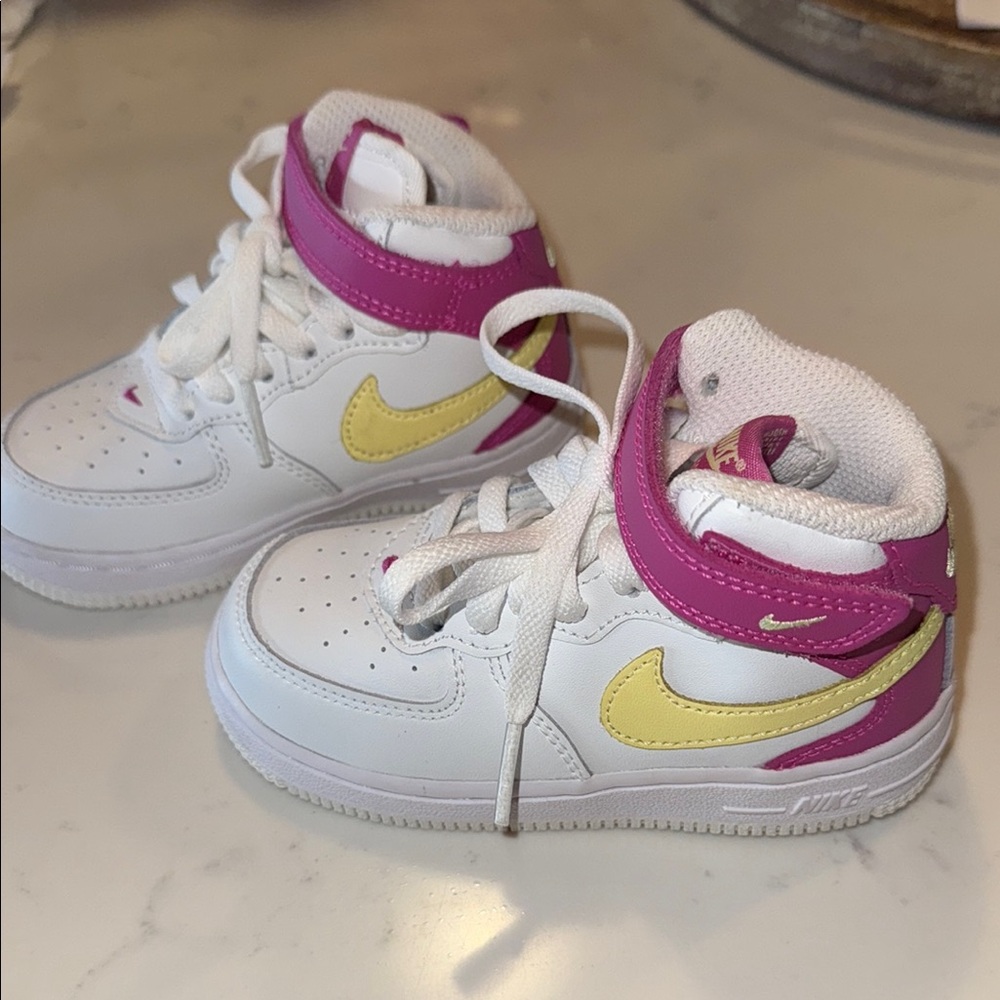 Nike Air Force 1 Mid Toddler Shoes